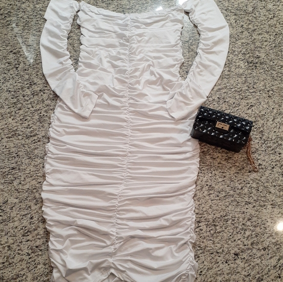 New! Long Sleeve Off-Shoulder All Over Ruched Bodycon Midi Dress, XXL - Picture 7 of 10